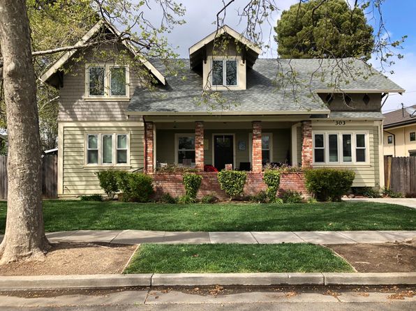 303 Main St