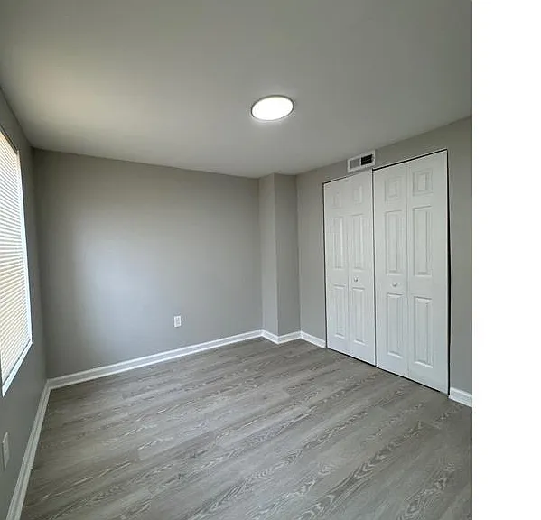 1300 Carroll St — Photo 5