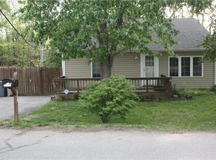 808 N 9th St, Wathena, KS 66090