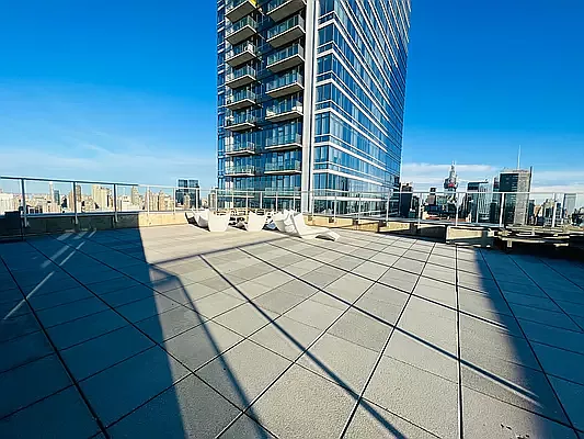 Rented by Living Quest Real Estate Inc. | media 26