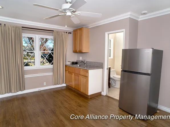 21024 Elkwood St, Canoga Park, CA 91304