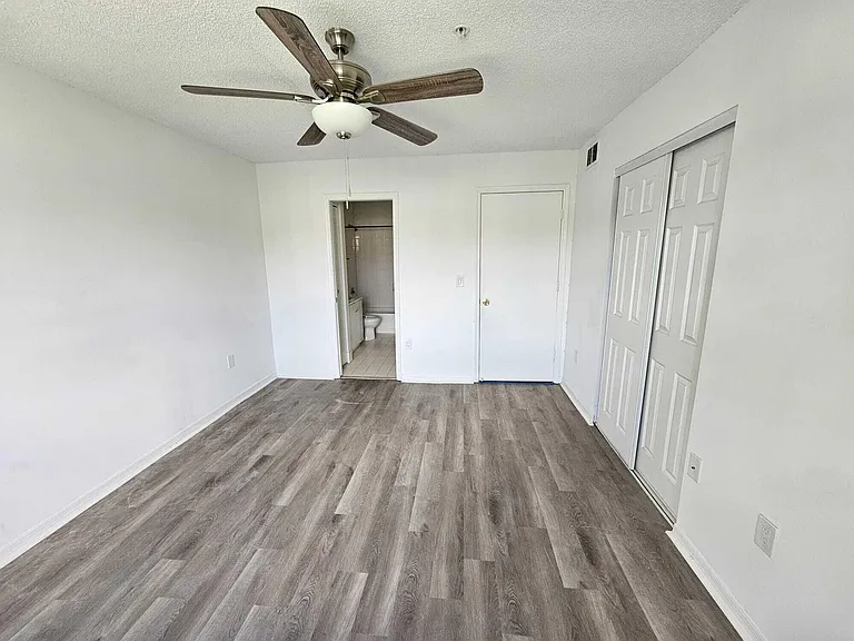 12154 Standrews Pl — Photo 5