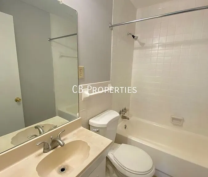 1373 Mullins Station Rd — Photo 8