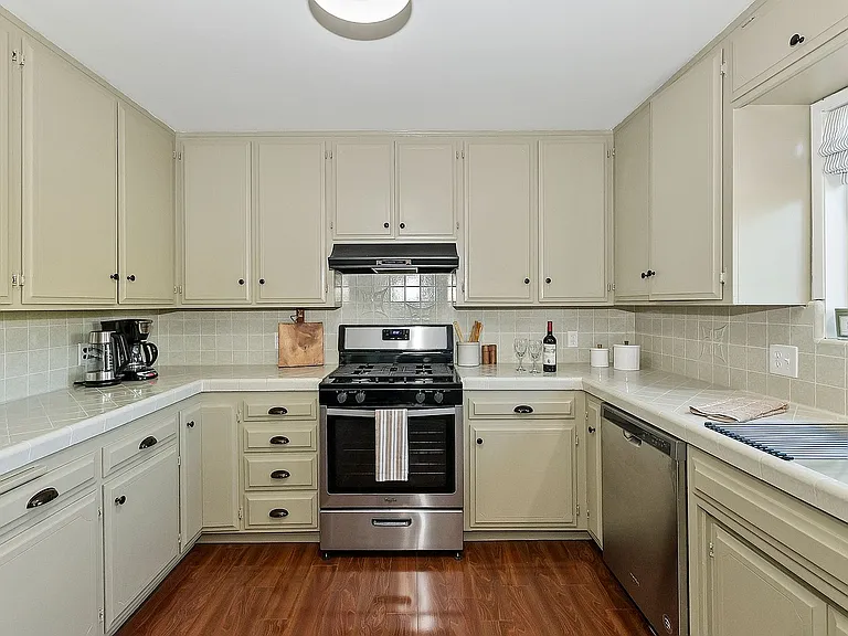 26319 Jacqueline Rd — Photo 18