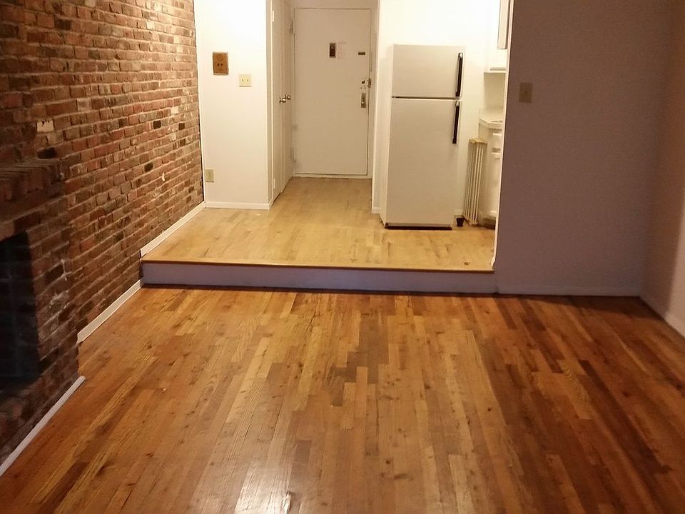 2nd image of 518 E 80th St APT 1C