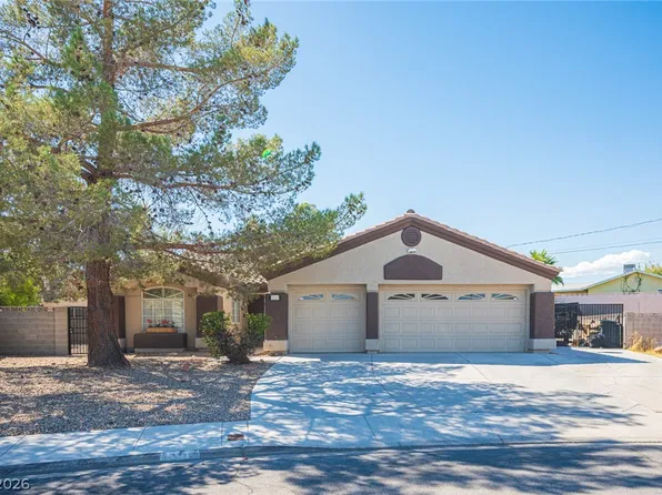 5717 Compton Dr, Las Vegas, NV 89108