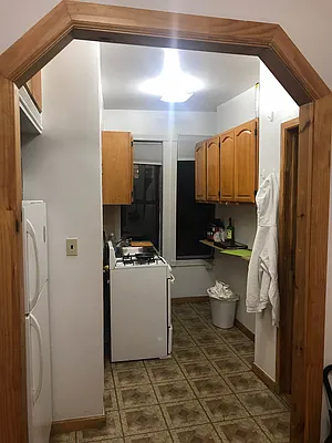 Rented by MPGL Realty Corp | media 35