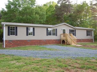 3850 Spinks Rd, Asheboro, NC 27205