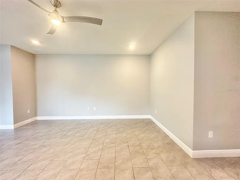 8316 Praise Dr — Photo 34