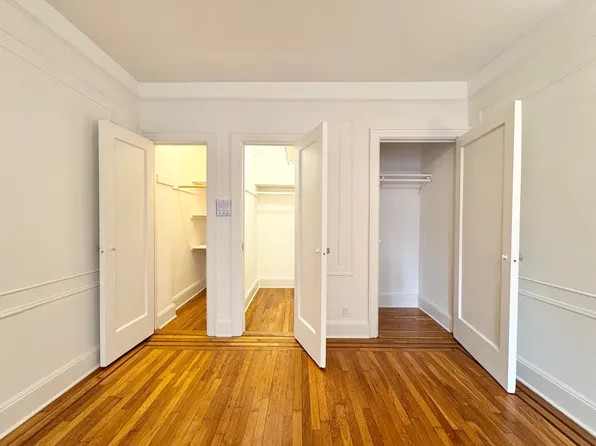 25-31 30th Road image 7 of 9