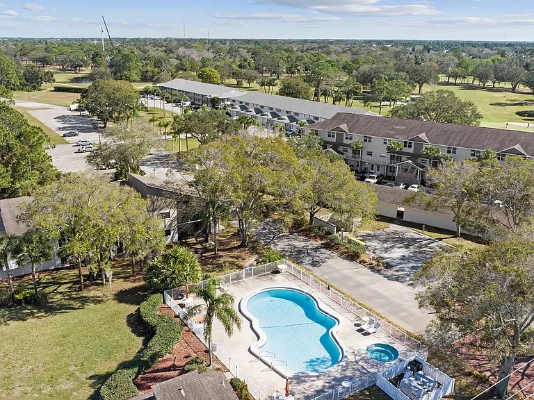 The Oaks at Rockledge Country Club Phase II — Photo 13