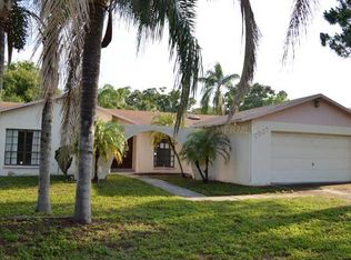 7527 Barry Rd, Tampa, FL 33634