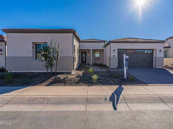 2nd image of 577 E LAS PUERTAS Lane