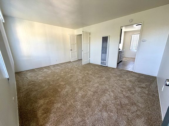 3rd image of 345 Walnut Ave APT 15
