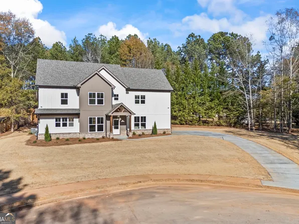 1040 Greenwood Cir, Madison, GA 30650