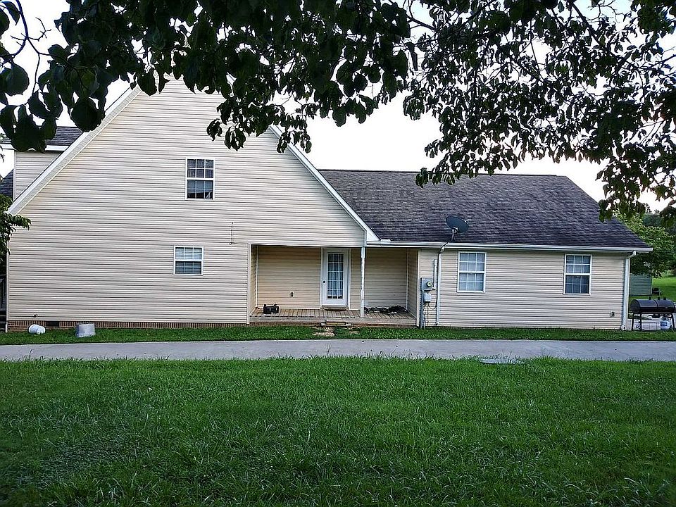 2nd image of 111 County Road 2520