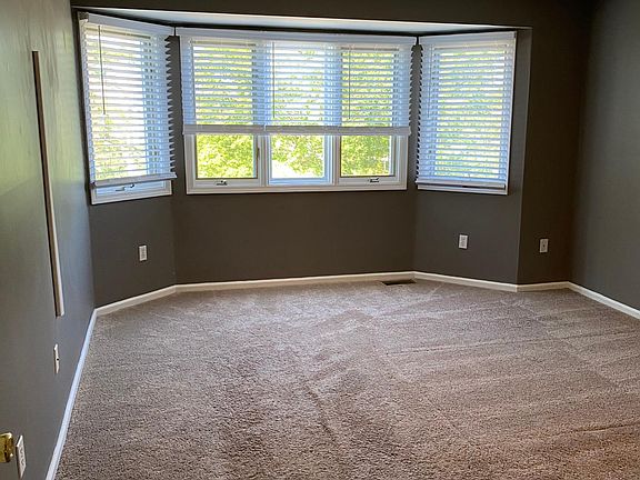 3rd image of 374 Begonia Ct #37D4