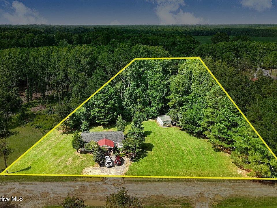 1st image of 104 Eddie Drive