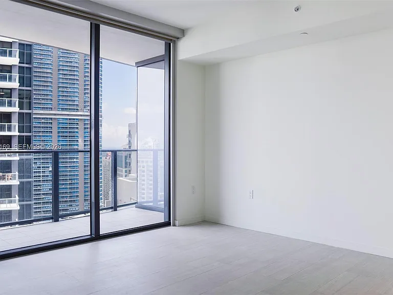 1000 Brickell Plz #4205 — Photo 7