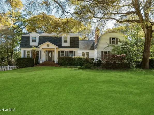 428 Holly Street, Emerald Isle, NC 28594