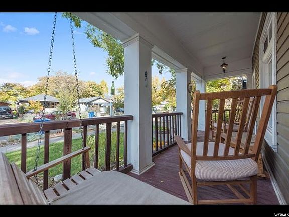 5th image of 360 E Ramona Ave