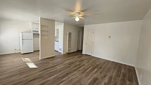 3009 N Rose St #9-15 Photo 1