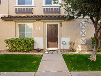 738 N Laguna Dr, Gilbert, AZ, 85233