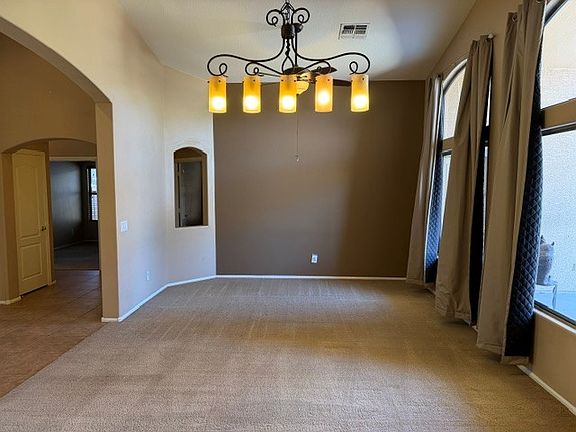 4th image of 43194 W Sunland Dr