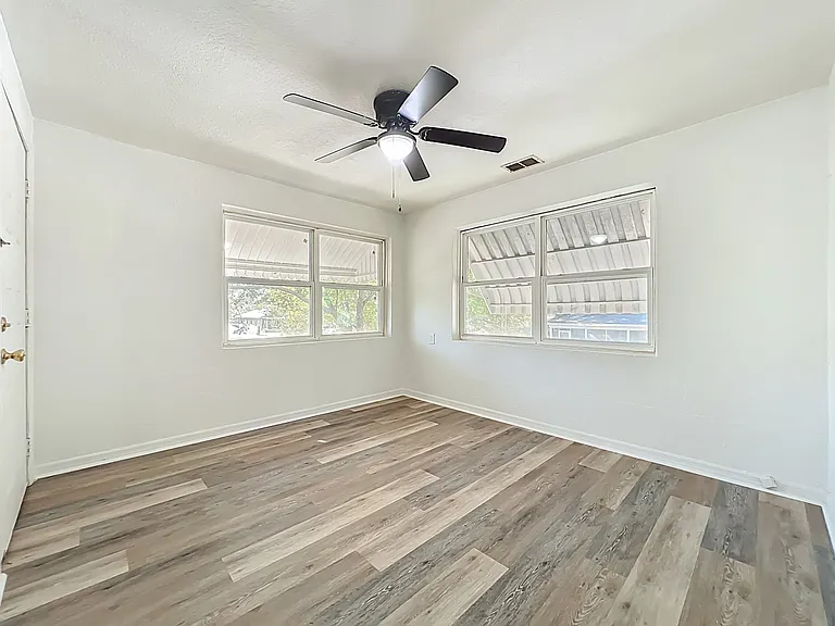 1305 S Dewey St #1 — Photo 10