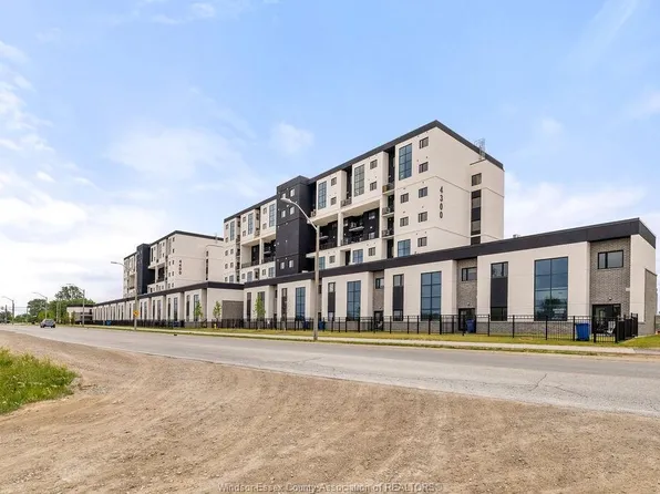 4300 Laurier Pkwy, Lasalle, ON