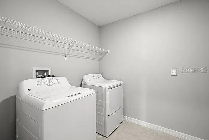 5 bed, 4.0 bath, 3362 sqft, $3,200 — Photo 4