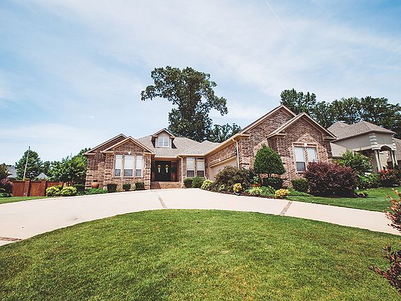 2nd image of 1314 Churchill Dr
