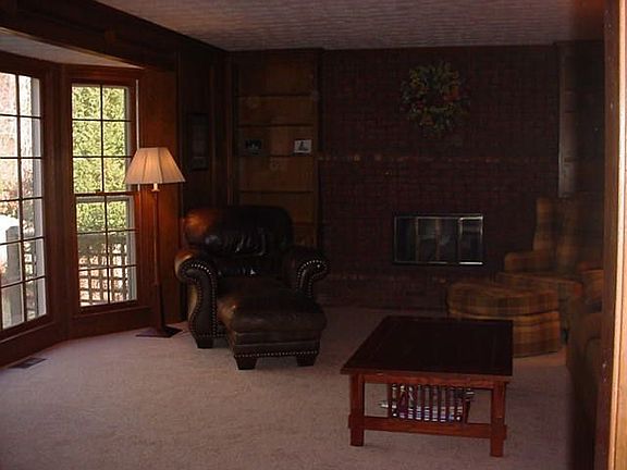 Brick Mantle and Gas Fireplace