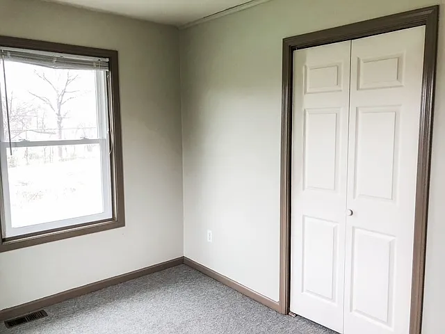 405 Main St — Photo 14