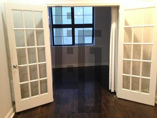 Rented by Loom Group | media 28