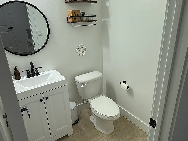 Bathroom #2 (Downstairs)