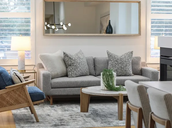 5100 El Camino Real APT 205, Los Altos, CA 94022