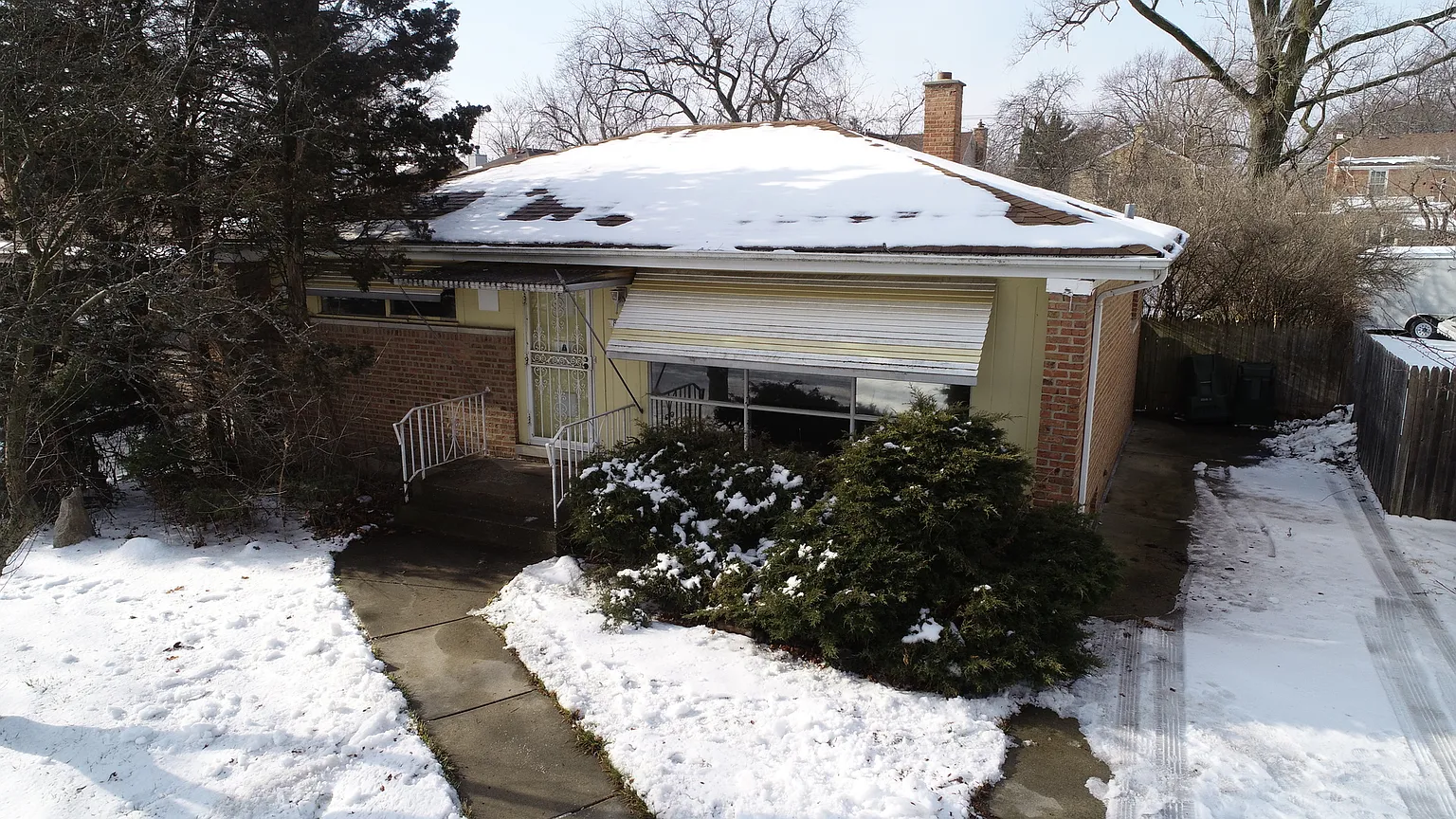 8316 N Ozanam Ave photo 1