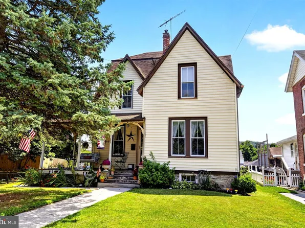 334 Washington Ave, Downingtown, PA 19335