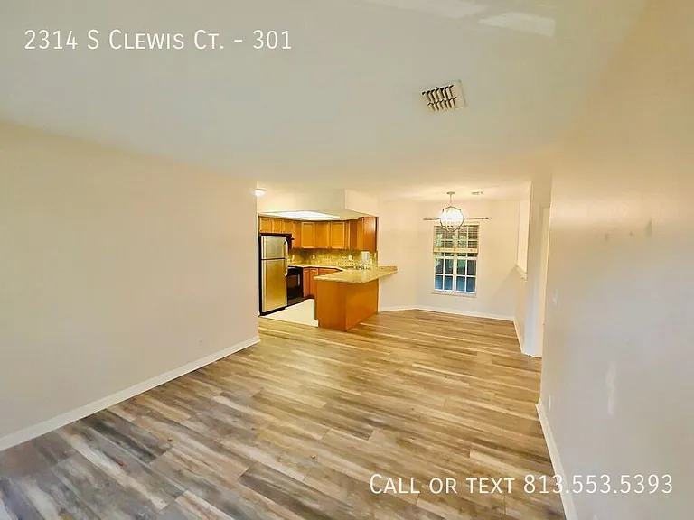 2314 S Clewis Ct #301 — Photo 19
