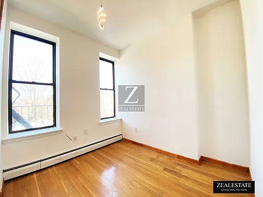 Rented by ZealEstate Group Inc | media 31