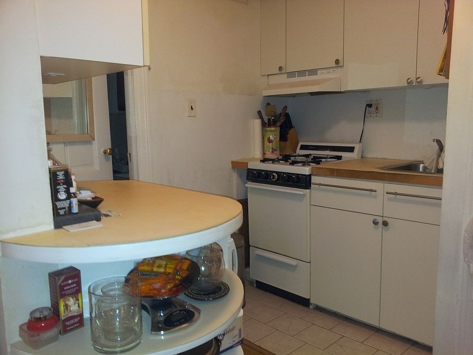 1st image of 3 Montague Ter APT 4F