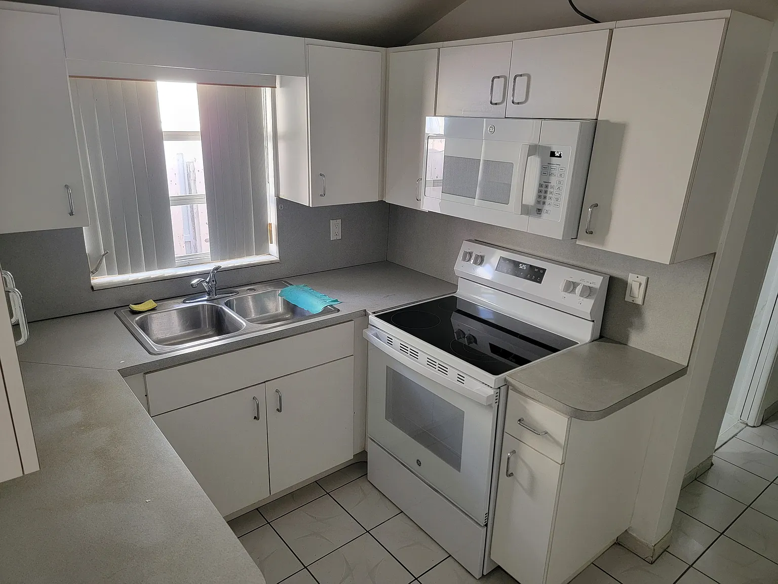 1 bed, 600 sqft, $2,100 — Photo 1