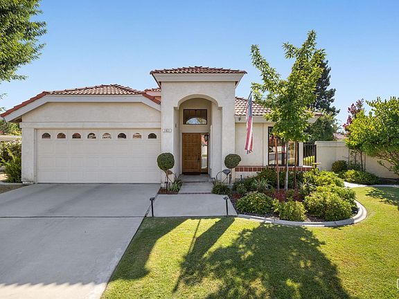 4th image of 1021 Sussex Cir