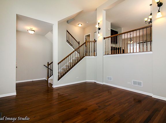 4th image of 4234 Central Park Ln