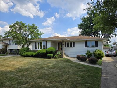 1828 Wren Dr, Munster, IN, 46321