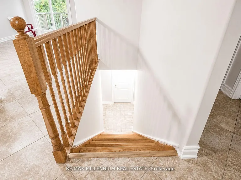 15 Quinlan Rd — Photo 28