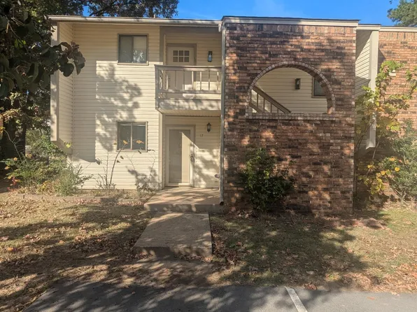 101 Pine Forest Dr #E-18, Maumelle, AR 72113