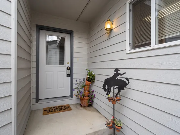 305 Ponderosa St, Kalispell, MT 59901