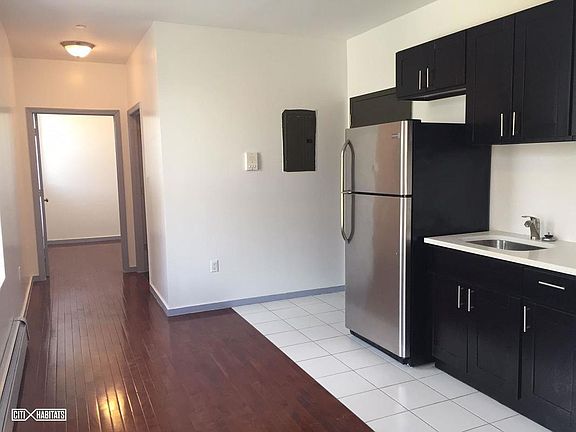 5th image of 2375 A C Powell Blvd APT 6